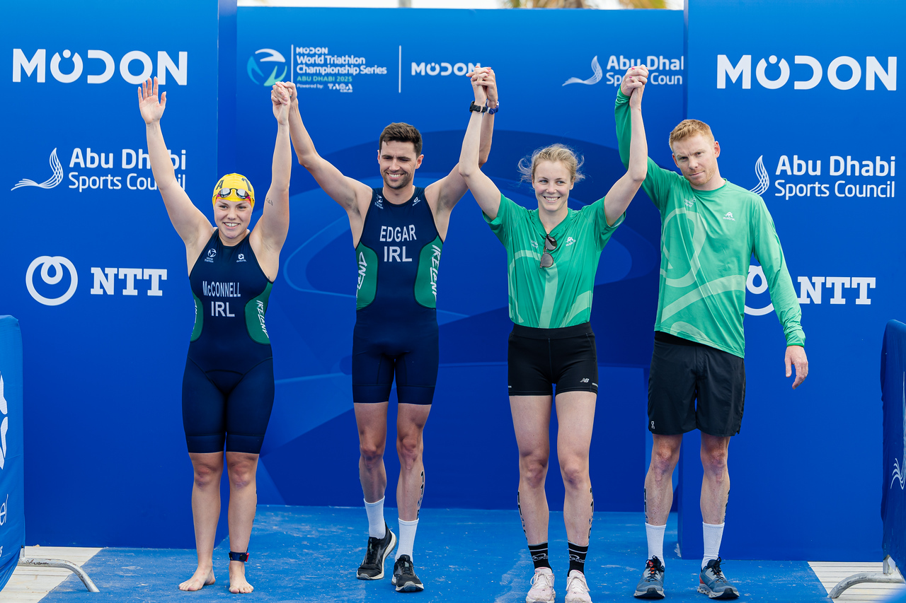 Erin McConnell, James Edgar, Hollie Elliott and Russell White prepare for action at the World Triathlon Cup Abu Dhabi Mixed Relay 2025. Photo Credit: World Triathlon