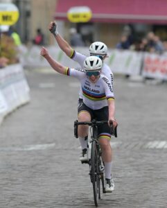 Katie-George Dunlevy and Linda Kelly take double gold at Maniago World Cup 2025. Credit: Paralympics Ireland