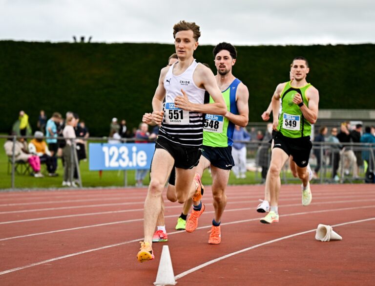 5 July 2025; Nick Griggs of CNDR Track AC, leads the field in the U23 men 800m heats during the 123.ie National U20 & U23 Championships at Tullamore Harriers Athletics Club in Tullamore, Offaly. Photo by Sam Barnes/Sportsfile *** NO REPRODUCTION FEE ***