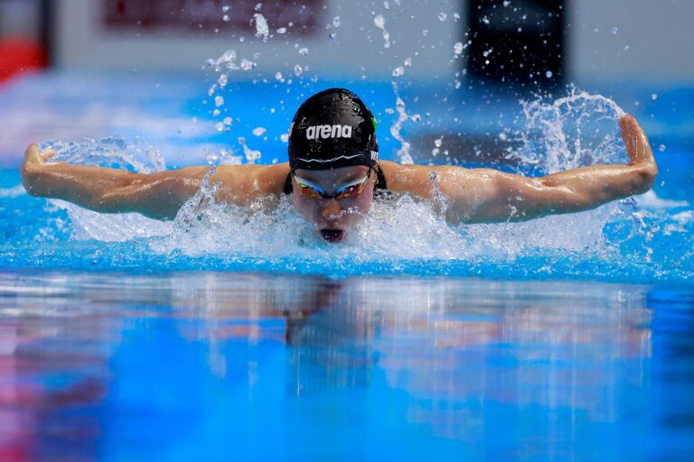 Ellen Walshe in action at World Aquatics Singapore 2025. Credit: Swim Ireland