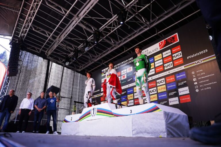 Ronan Dunne podium image, Downhill medal World MTB Championships 2025. Credit: Cycling Ireland