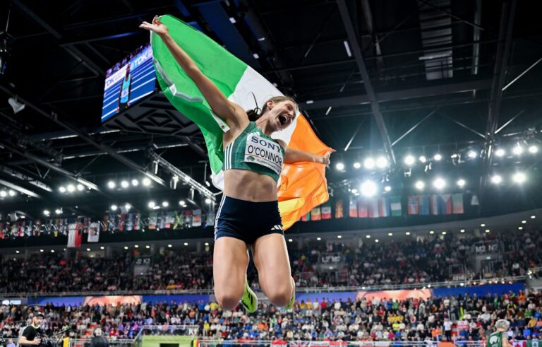 22 March 2026; Kate O'Connor of Ireland celebrates winning bronze in the Women's Pentathlon during day three of the World Athletics Indoor Championships at Kujawsko-Pomorska Arena in Torun, Poland. Photo by Sam Barnes/Sportsfile
